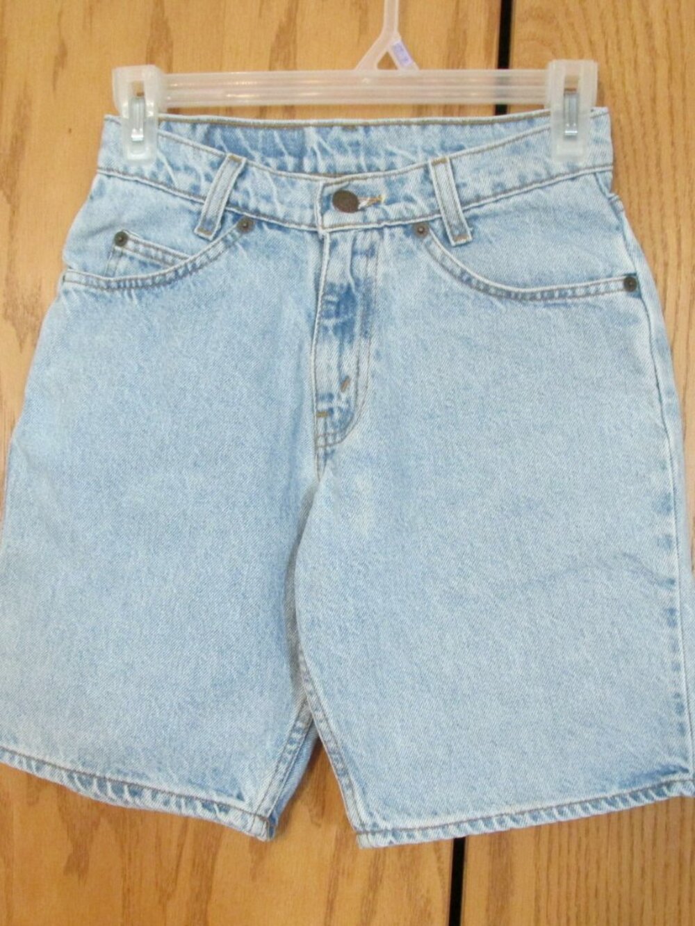 LEVI'S 550 BOYS SIZE 26 27 HUSKY SHORTS LIGHT BLUE DENIM STONE WASHED ORANGE TAB